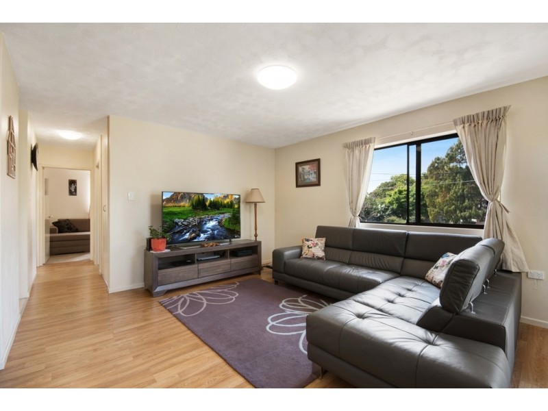 1/35 Hawthorne Street, Woody Point QLD 4019