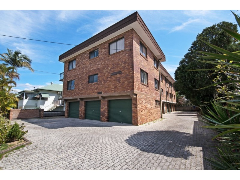 1/35 Hawthorne Street, Woody Point QLD 4019