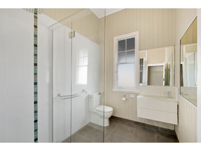 227 King Street, Clontarf QLD 4019