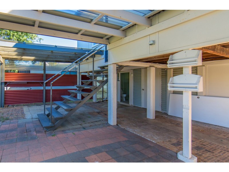 10 Hawthorne Street, Woody Point QLD 4019