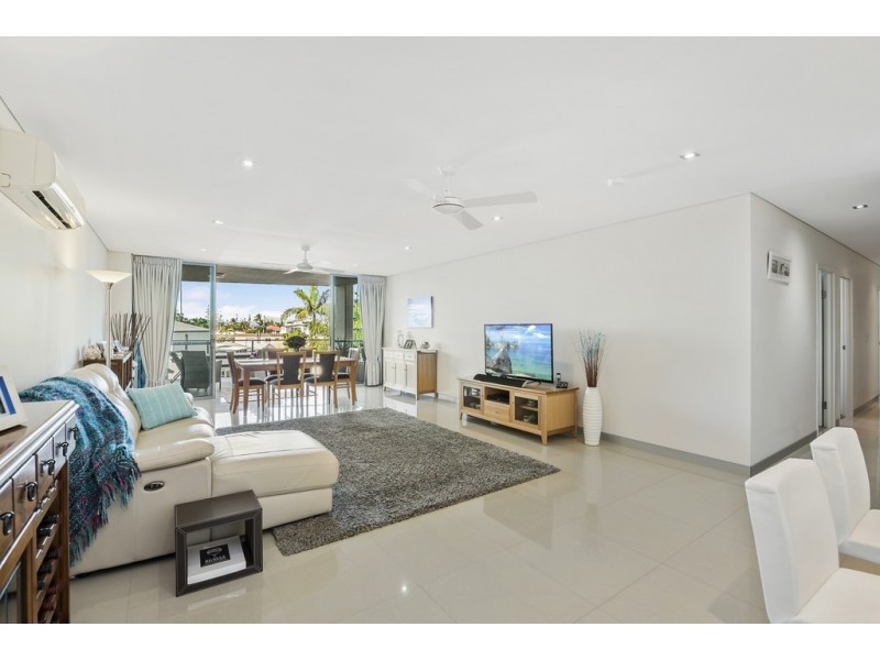 40/17 Marine Parade, Redcliffe QLD 4020