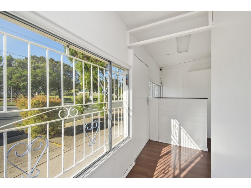 103b Kate Street, Woody Point QLD 4019