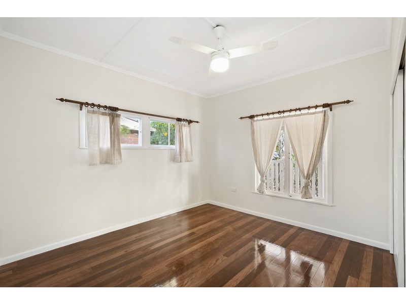 5 Beck Street, Clontarf QLD 4019