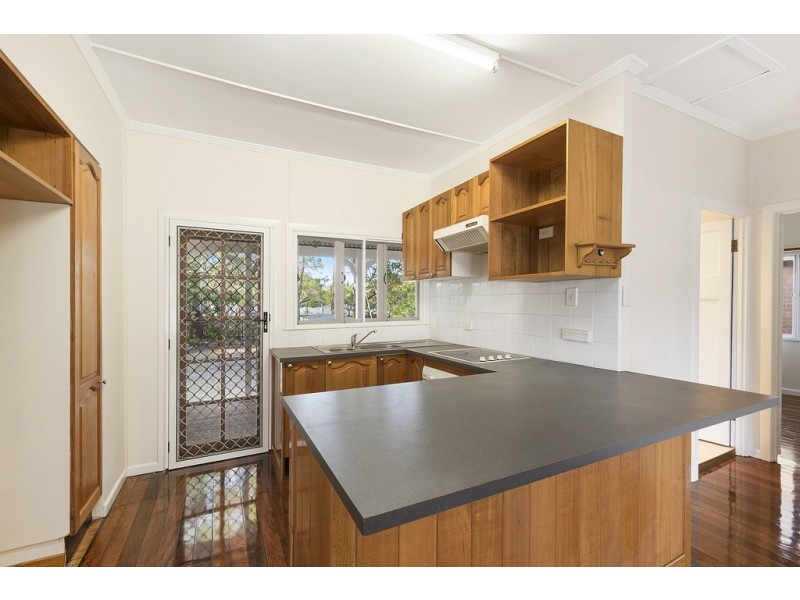 5 Beck Street, Clontarf QLD 4019