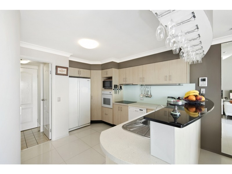 29/94-98 Prince Edward Parade, Redcliffe QLD 4020