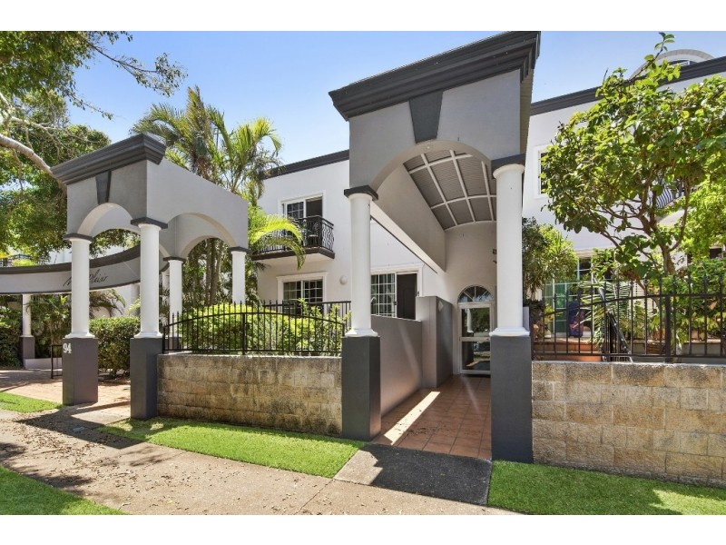 29/94-98 Prince Edward Parade, Redcliffe QLD 4020