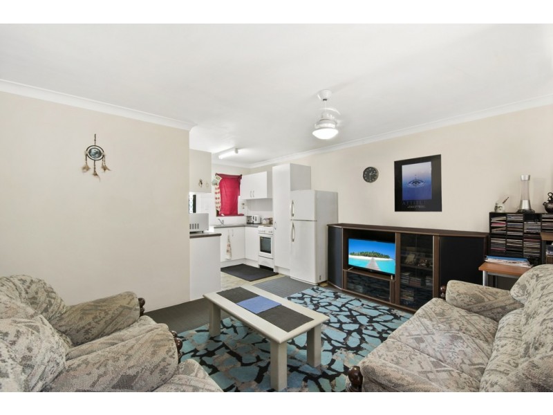 2/32 Georgina Street, Woody Point QLD 4019
