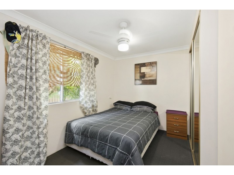 2/32 Georgina Street, Woody Point QLD 4019