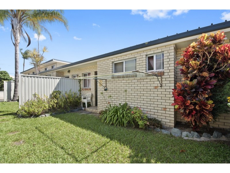2/32 Georgina Street, Woody Point QLD 4019