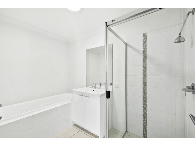 18 Clancy Court, Rothwell QLD 4022