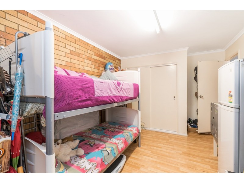 2/10 Wattle Road, Rothwell QLD 4022