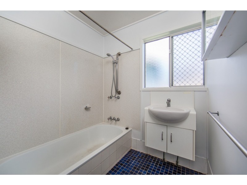 22 Simon Street, Deception Bay QLD 4508