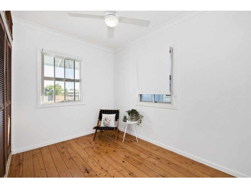 15 Westbrook Street, Woody Point QLD 4019