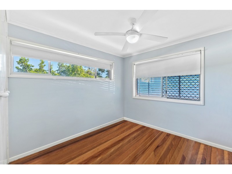 4 Windsor Street, Margate QLD 4019