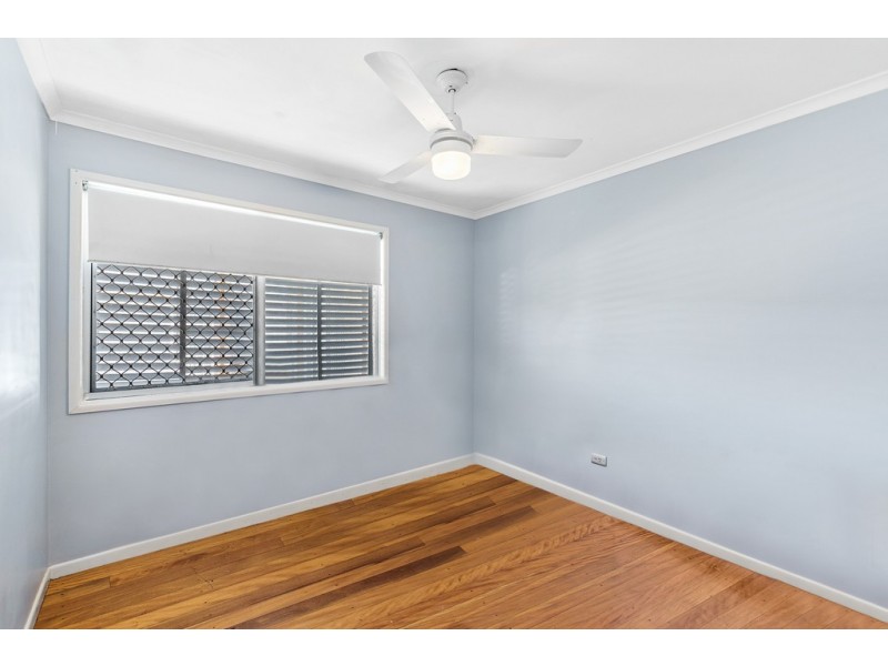 4 Windsor Street, Margate QLD 4019