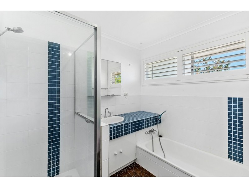 4 Windsor Street, Margate QLD 4019
