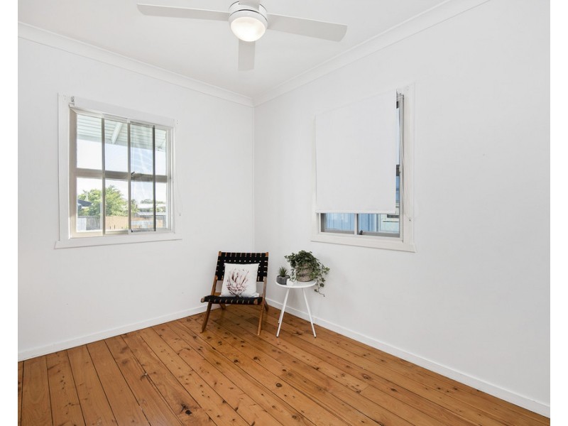 15 Westbrook Street, Woody Point QLD 4019