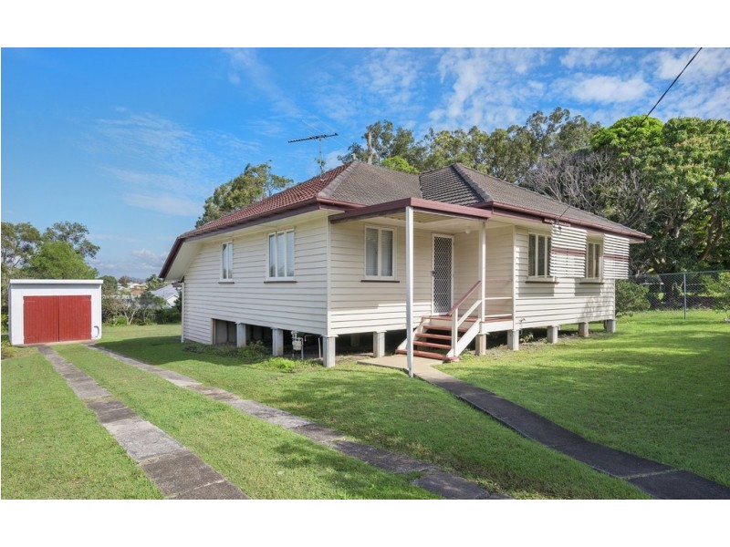 11 Speight Street, Brighton QLD 4017