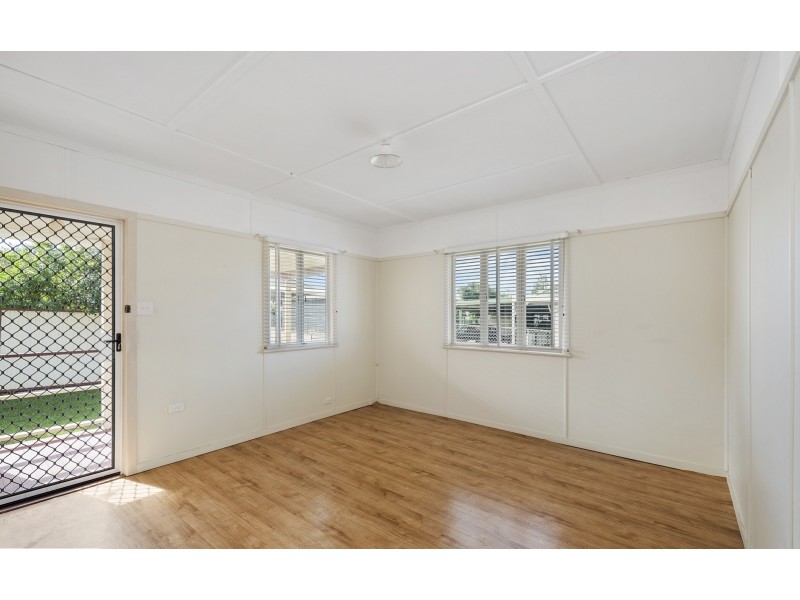 11 Speight Street, Brighton QLD 4017