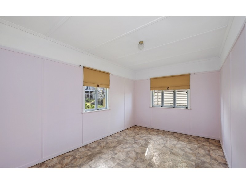 11 Speight Street, Brighton QLD 4017