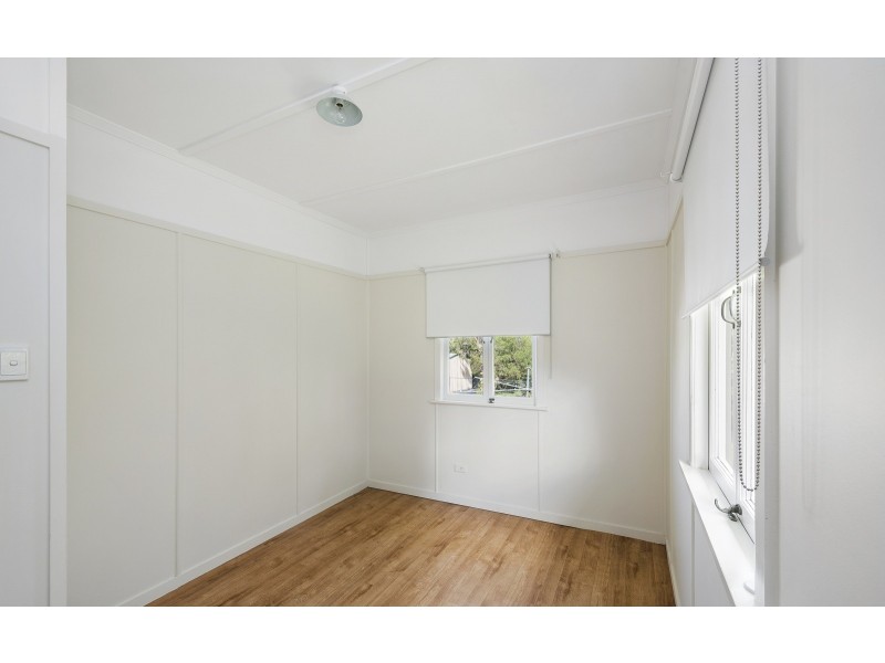 11 Speight Street, Brighton QLD 4017