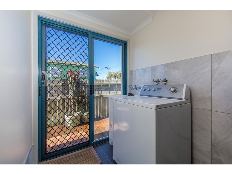 8/8-12 Baynes Street, Margate QLD 4019