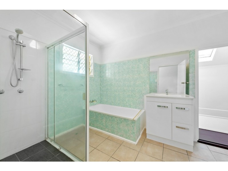 16 Hungerford Street, Kippa-ring QLD 4021