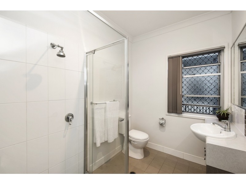 20a Baringa Street, Clontarf QLD 4019