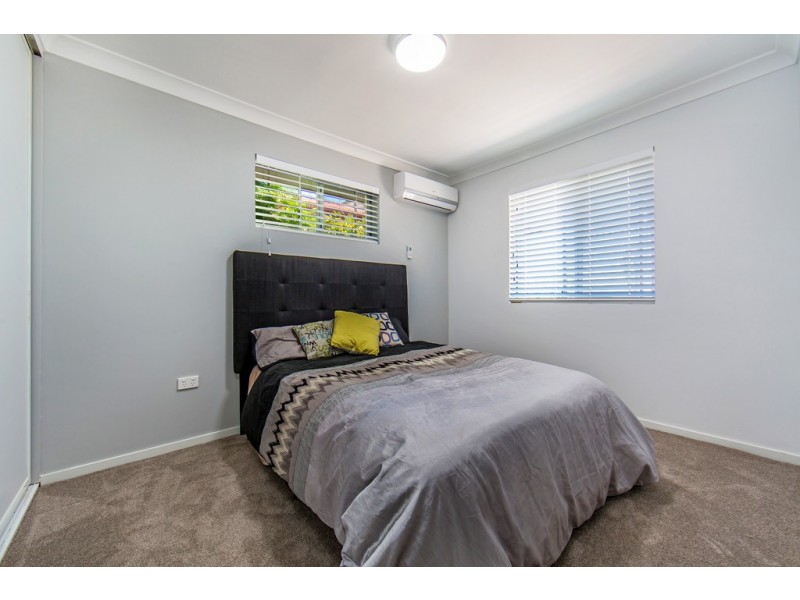 1/19 John Street, Redcliffe QLD 4020
