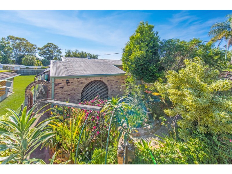 13 Belvedere Street, Clontarf QLD 4019
