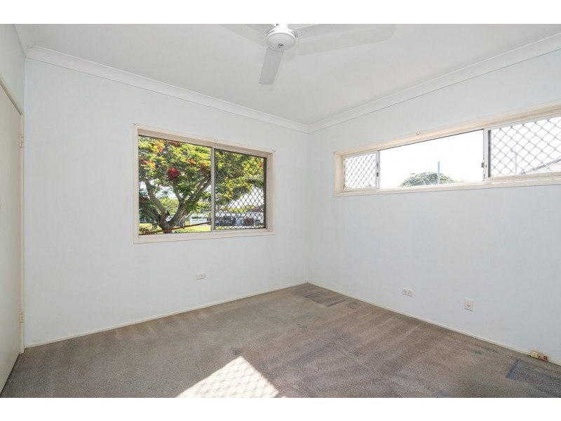 28 King Street, Woody Point QLD 4019