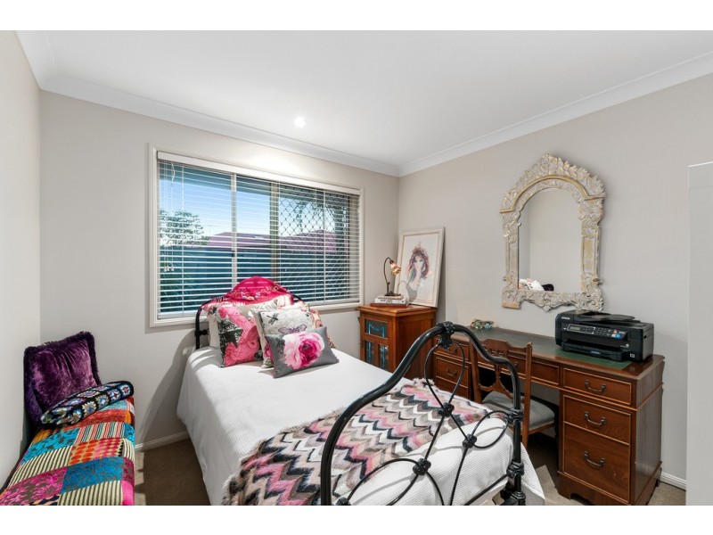 7 Harold Court, Rothwell QLD 4022