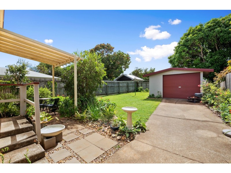 66 Collins Street, Woody Point QLD 4019