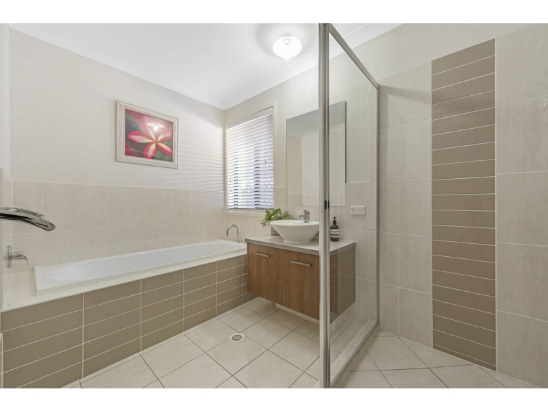 10 Zircon Place, Mango Hill QLD 4509