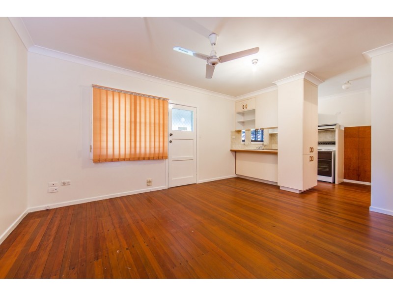 1/13 Belvedere Street, Clontarf QLD 4019