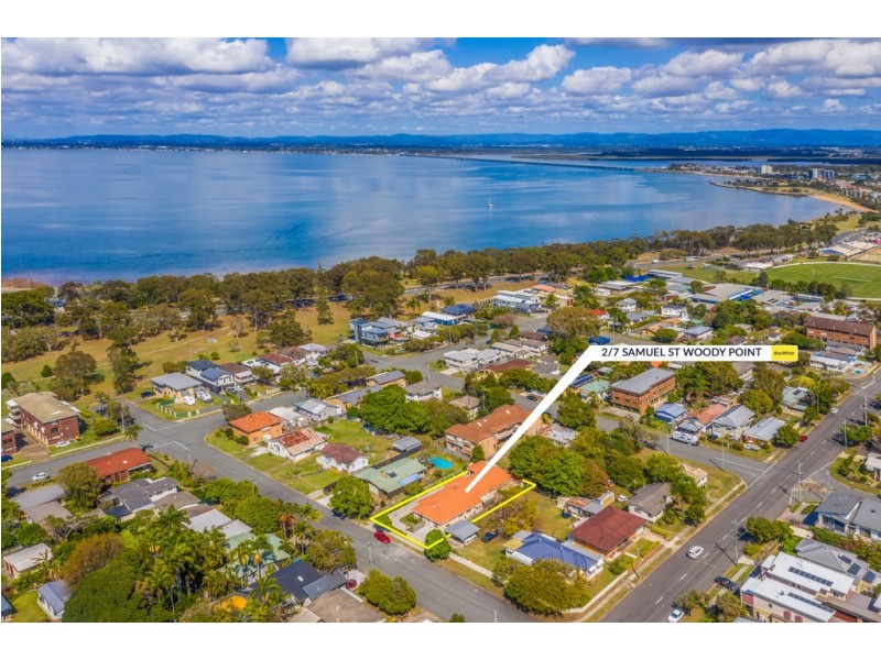 2/7 Samuel Street, Woody Point QLD 4019
