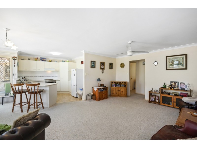 2/7 Samuel Street, Woody Point QLD 4019