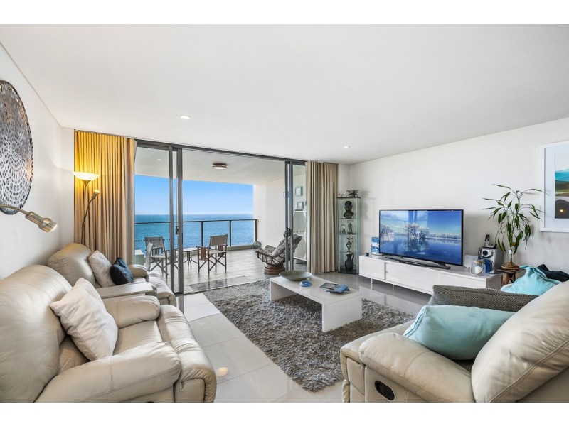 34/36 Woodcliffe Crescent, Woody Point QLD 4019