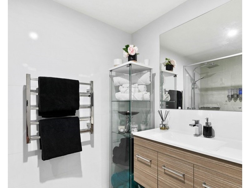 78/36 Woodcliffe Crescent, Woody Point QLD 4019