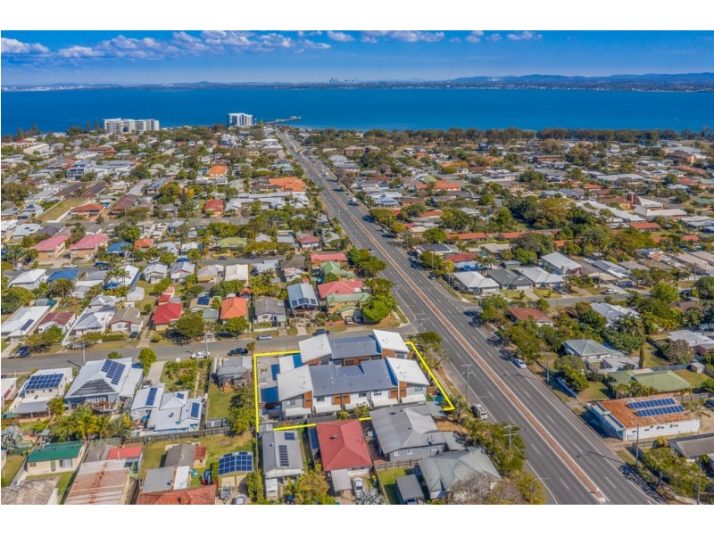 3/32-36 Hardiman Street, Woody Point QLD 4019