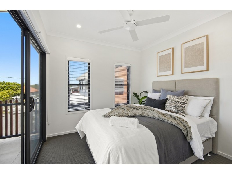 4/32-36 Hardiman Street, Woody Point QLD 4019