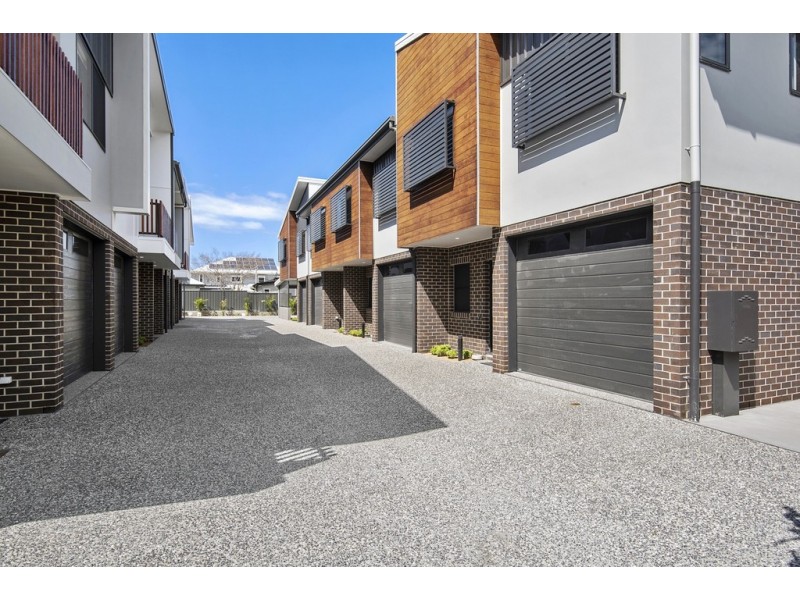 4/32-36 Hardiman Street, Woody Point QLD 4019