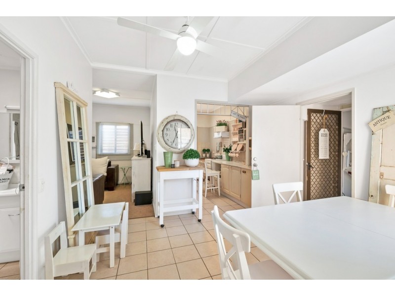 17 Twentieth Avenue, Brighton QLD 4017