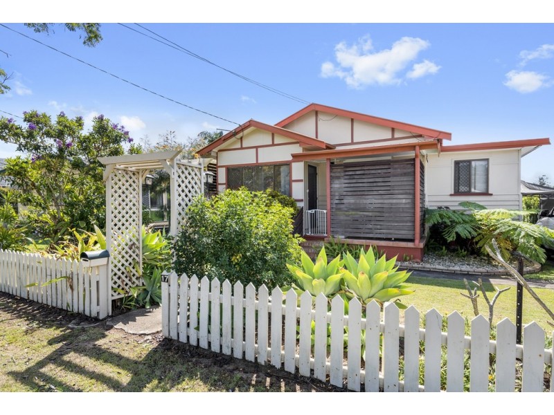 17 Twentieth Avenue, Brighton QLD 4017