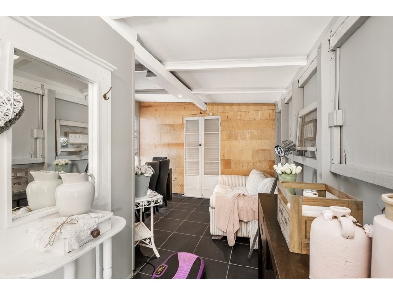 17 Twentieth Avenue, Brighton QLD 4017