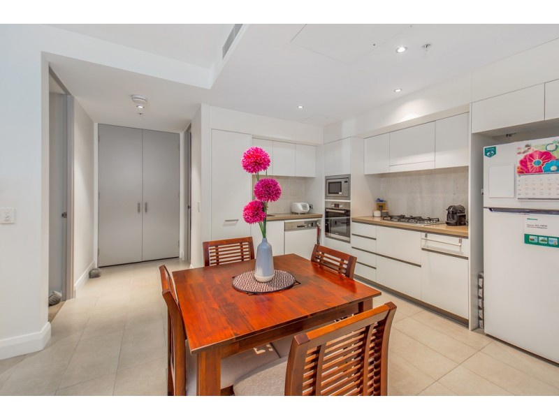 408/99 Marine Parade, Redcliffe QLD 4020