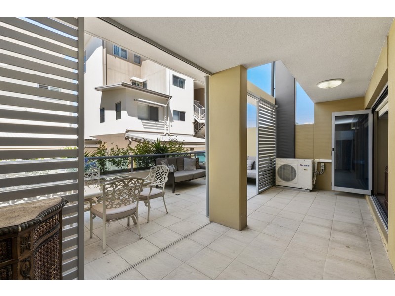 7/8-10 Georgina Street, Woody Point QLD 4019