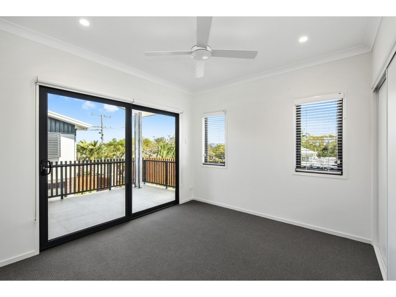 8/32-36 Hardiman Street, Woody Point QLD 4019