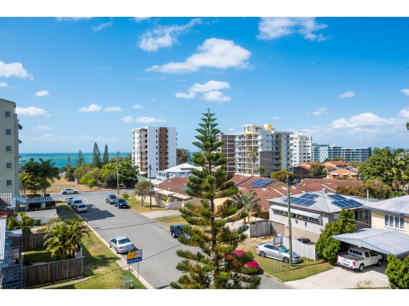 8/12 Louis Street, Redcliffe QLD 4020