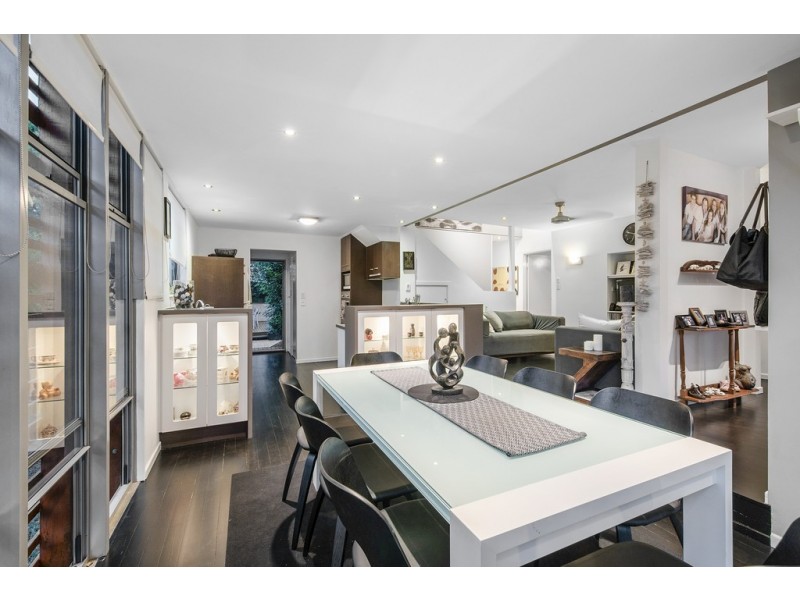 8 Seymour Street, Deception Bay QLD 4508